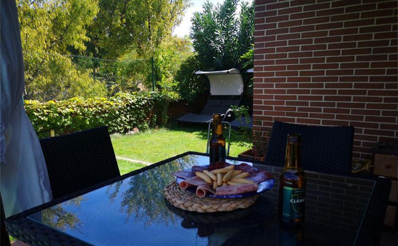 Olías del Rey Lia Y El Pinar 게스트하우스 외부 사진